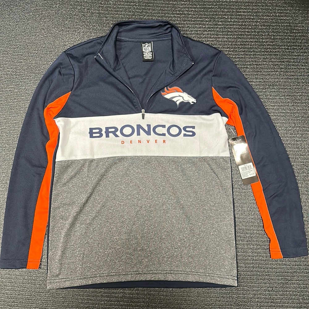 Boys Denver Bronco long sleeve shirt